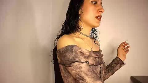 Snapshot of anika_lowen chatting on 11.12.25 Anika And Lowen Your Thumbs Up Are Super Important For Us online show from 11.12.25