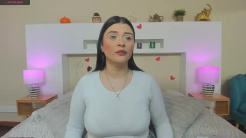 Anika Romano online show from 04.15.26