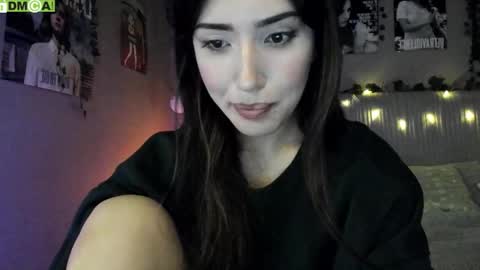 Snapshot of anisa_sweet chatting on 09.20.25 Anisa Moan from LovenseWet from Tip MenuOpen for Private online show from 09.20.25