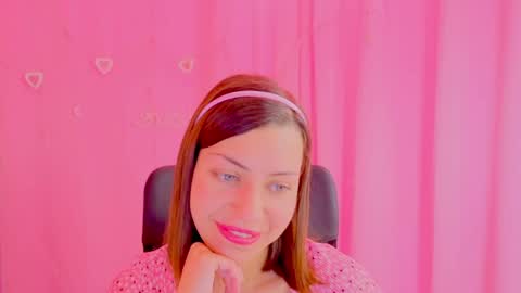 Anni online show from 04.14.26