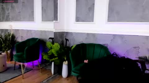 anissia teaser online show from 02.19.25