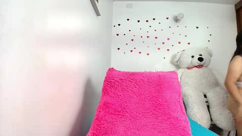 Snapshot of anisston_boods1 chatting on 10.10.25 ana independent model online show from 10.10.25