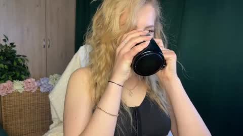 Anita online show from 05.22.26