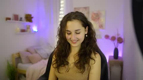 Anita Grey online show from 10.04.25