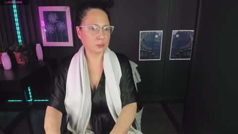 Anita online show from 01.05.25