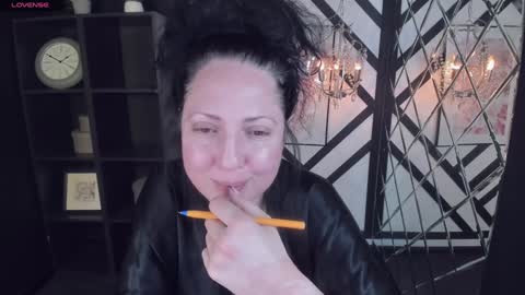 Anita online show from 01.06.25