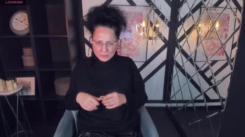 Anita online show from 01.17.25