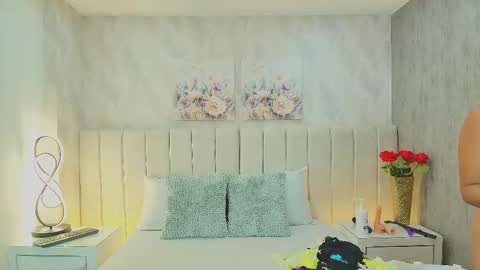 Snapshot of anita_sagegb chatting on 09.17.25 Dania Lpez online show from 09.17.25