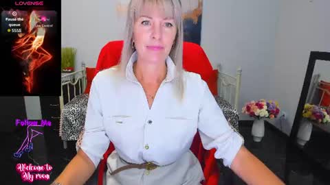 Snapshot of anita_tayson chatting on 08.06.26 Anita online show from 08.06.26
