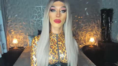 Miss Ann online show from 01.09.25