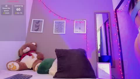 Anitafoxx online show from 12.23.25