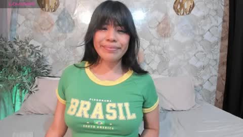 anittacaramelo online show from 04.12.26