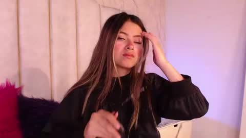 Anitta Rouse online show from 07.14.26