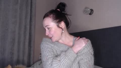 Snapshot of anjutka08 chatting on 02.13.26 anjutka08 online show from 02.13.26