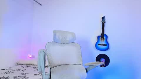 Anky online show from 09.17.25