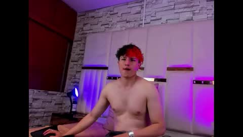 Snapshot of anlleloandangela chatting on 11.15.25 ANGEL AND TEFY online show from 11.15.25