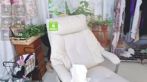 Snapshot of anna6513812 chatting on 05.25.26 anna6513812 online show from 05.25.26