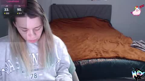 Anadirectgirl online show from 01.20.25