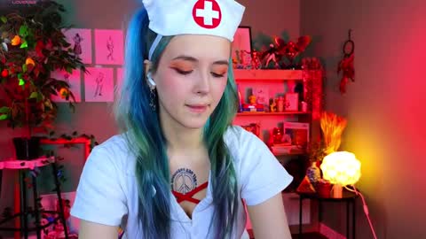 Snapshot of anna_bloom_ chatting on 02.06.25 Violett online show from 02.06.25