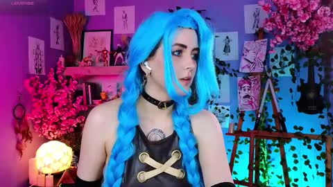 Snapshot of anna_bloom_ chatting on 02.20.25 Violett online show from 02.20.25