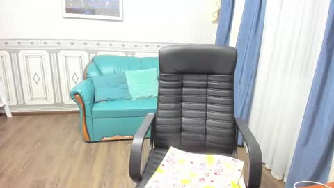 Snapshot of anna_ditrih chatting on 03.12.25 Anna Ditrih online show from 03.12.25