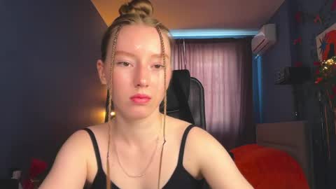 Anna online show from 04.28.26