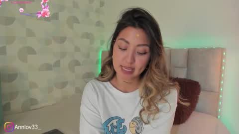 Ana Lucia online show from 09.18.25