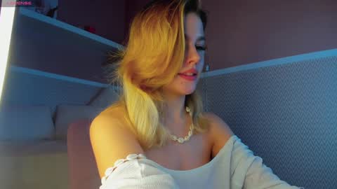 Snapshot of anna_robinson chatting on 01.31.25 Anna online show from 01.31.25