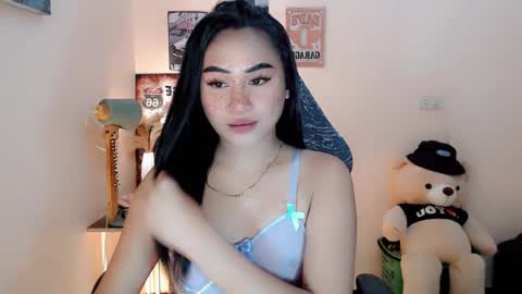 SWEET ANNA online show from 01.02.25