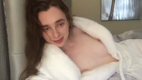 Snapshot of annabisoux chatting on 09.10.25 Anna online show from 09.10.25