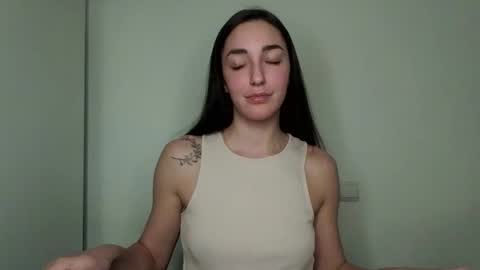 Snapshot of annabloempje chatting on 12.25.24 Anna online show from 12.25.24