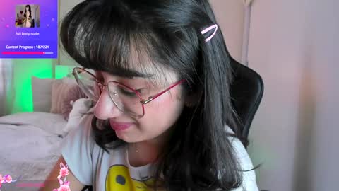 Snapshot of annadu011 chatting on 01.10.25 Annadu011 online show from 01.10.25