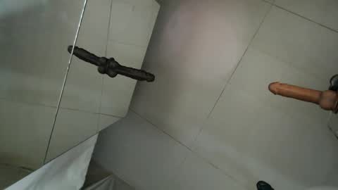 Anna Evodees  online show from 04.19.26