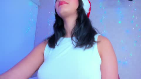 Snapshot of annafoox_ chatting on 12.10.24 annafoox_ online show from 12.10.24