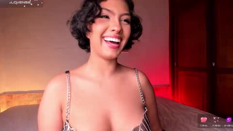 Snapshot of annafoox_ chatting on 11.14.25 annafoox_ online show from 11.14.25