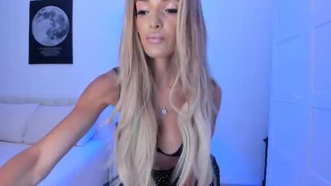 Snapshot of annaise_ chatting on 07.05.26 annaise online show from 07.05.26