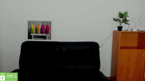 Anna online show from 09.18.25