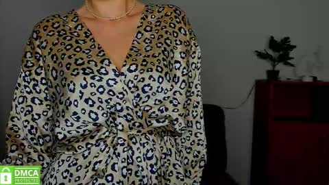 Anna online show from 09.27.25