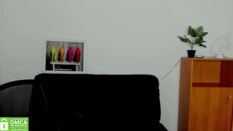 Anna online show from 10.08.25