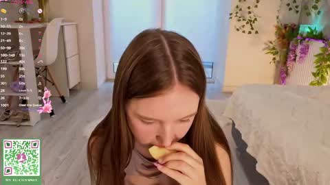 Snapshot of annamarie_foryou chatting on 07.02.26 Holly Molly Im Polly online show from 07.02.26