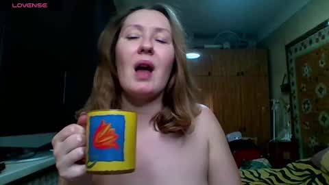 Snapshot of annaxlovers chatting on 01.10.25 AnnaXLovers online show from 01.10.25