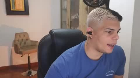 Anndy Hardy online show from 11.27.25