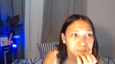 Snapshot of anne_chanelx chatting on 03.11.26 anne_chanelx online show from 03.11.26