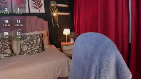 anne_cherrydh online show from 12.17.25