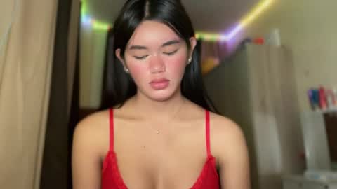 Snapshot of annedee_ chatting on 12.14.24 Kim online show from 12.14.24