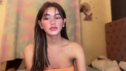 Snapshot of annedee_ chatting on 12.26.24 Kim online show from 12.26.24