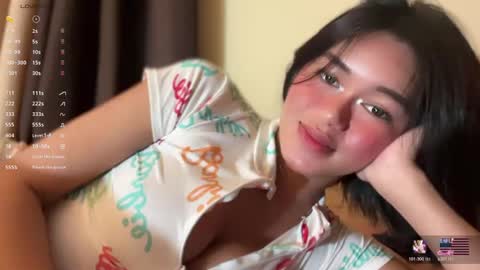 Snapshot of annedee_ chatting on 02.28.25 Kim online show from 02.28.25