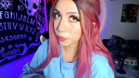 Snapshot of anni_420_ chatting on 12.09.24 Nikoll online show from 12.09.24