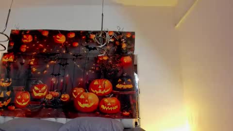 Camila  Anni online show from 10.21.25