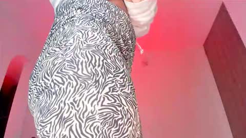 Creamy online show from 03.25.26